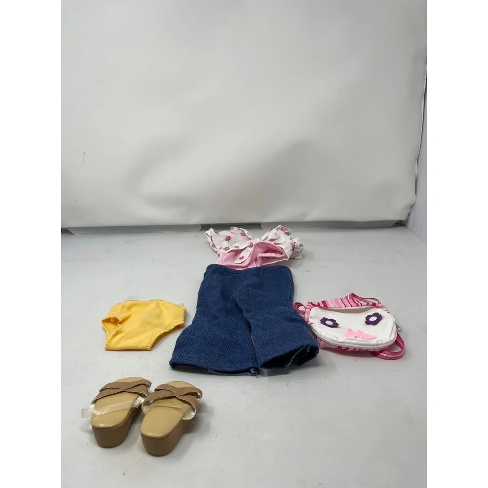 Outfit 2004 w/ Shoes Purse Jeans‎ Top AG Today Clothes